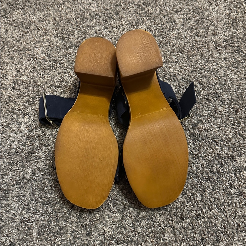 Avellini Suede Block Heel Sandals US Size 6.5 - Picture 6 of 6